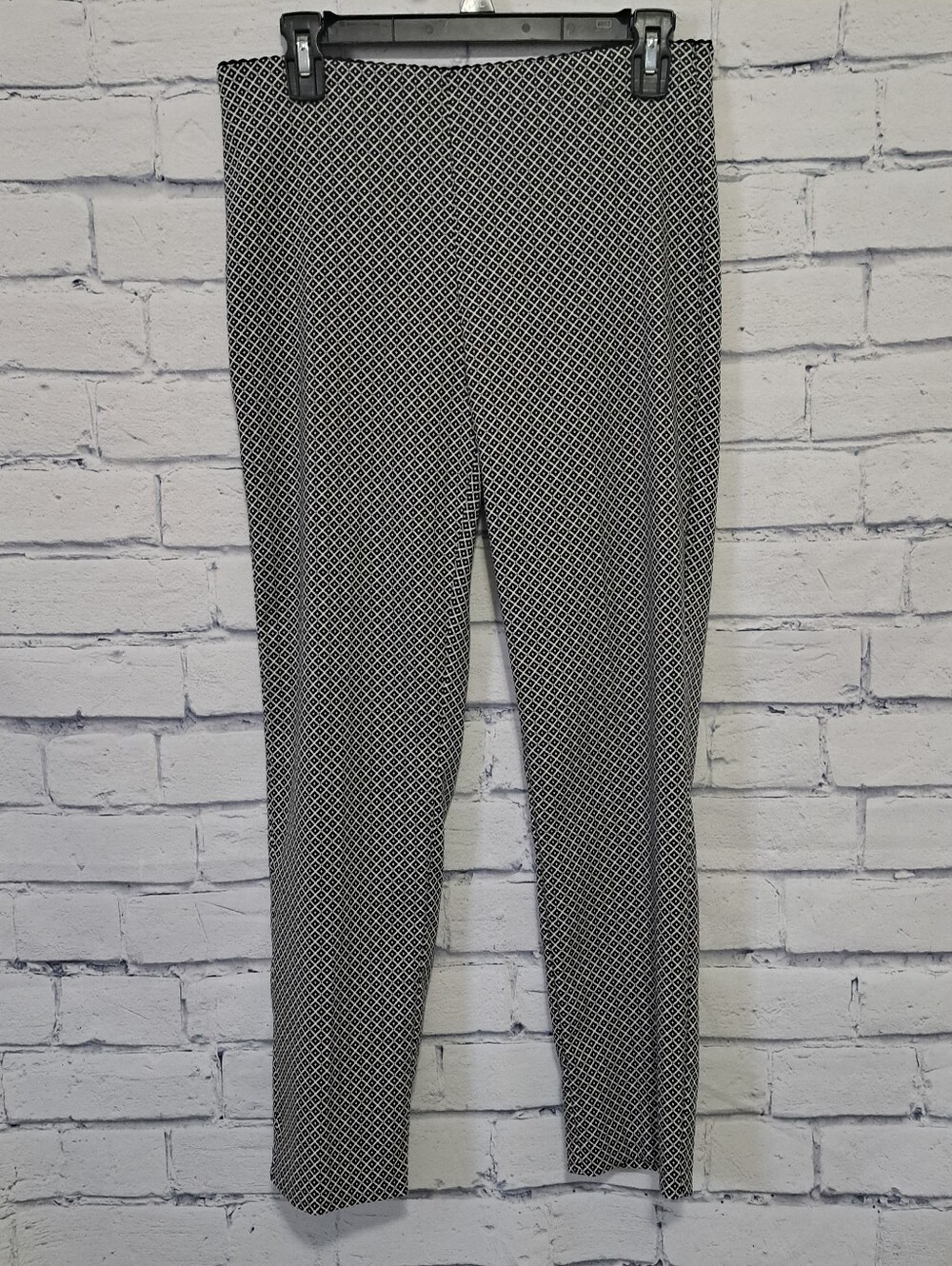 Elle Black and White Stretchy Ankle   Women's Pants MEDIUM